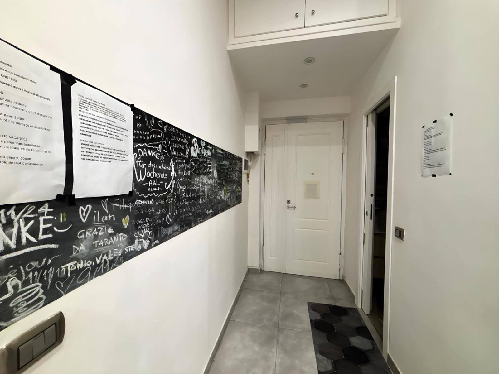 Marta'S Apartment 那不勒斯 外观 照片